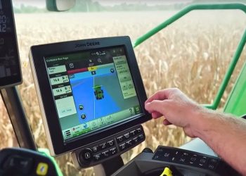 OPERAÇÃO DE MÁQUINAS AGRÍCOLAS EM AGRICULTURA DE PRECISÃO (GPS)